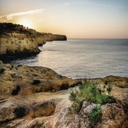 35_2_2024_Frank-Lohmer_raxxa_kalender_02-Sonnenaufgang-an-der-Algarve-